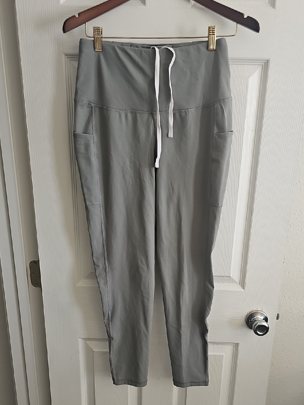 BALEAF High-Waist Drawstring Pocket Leggings — Gray